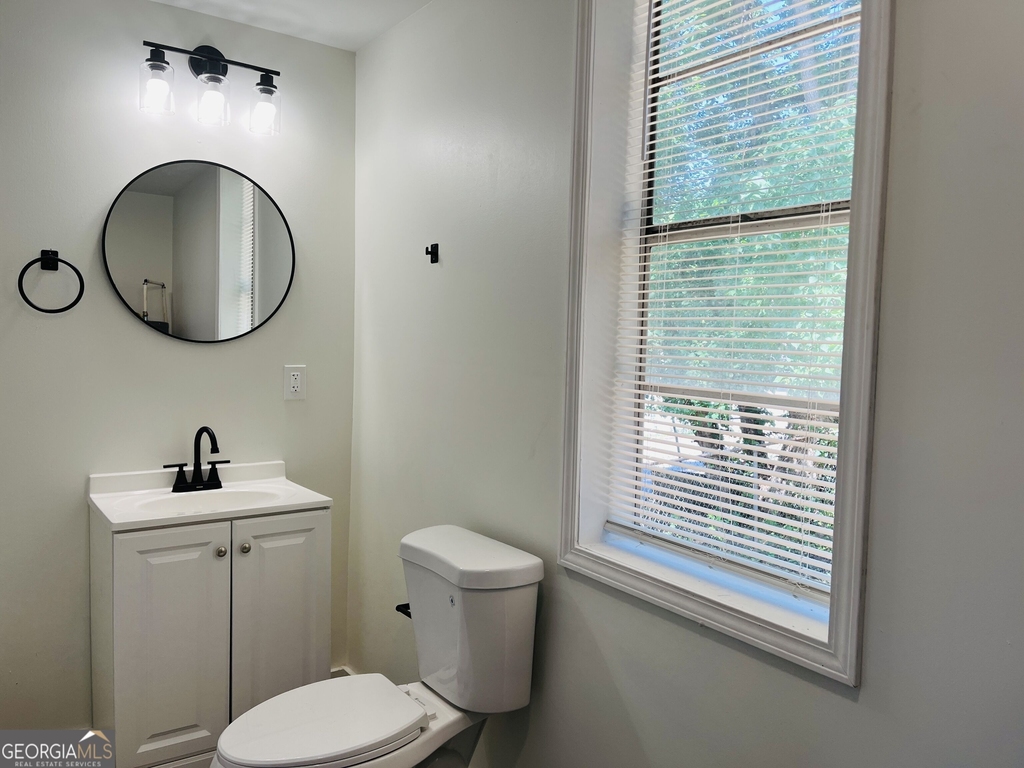 1405 Austin Street - Photo 10