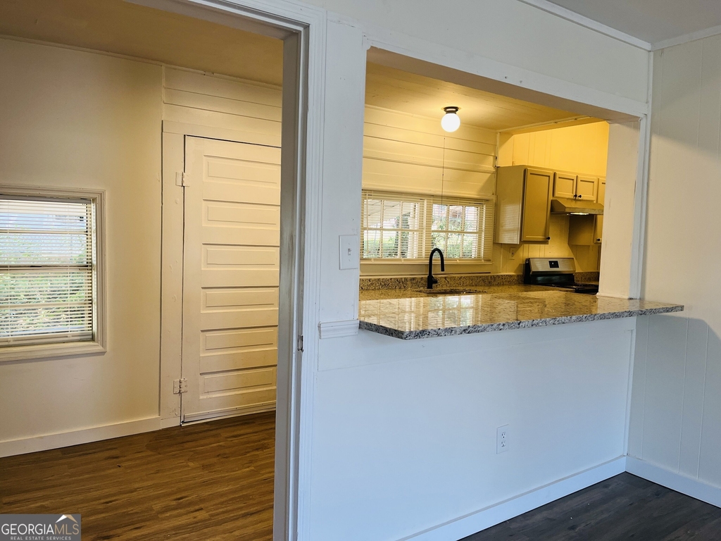 1405 Austin Street - Photo 16