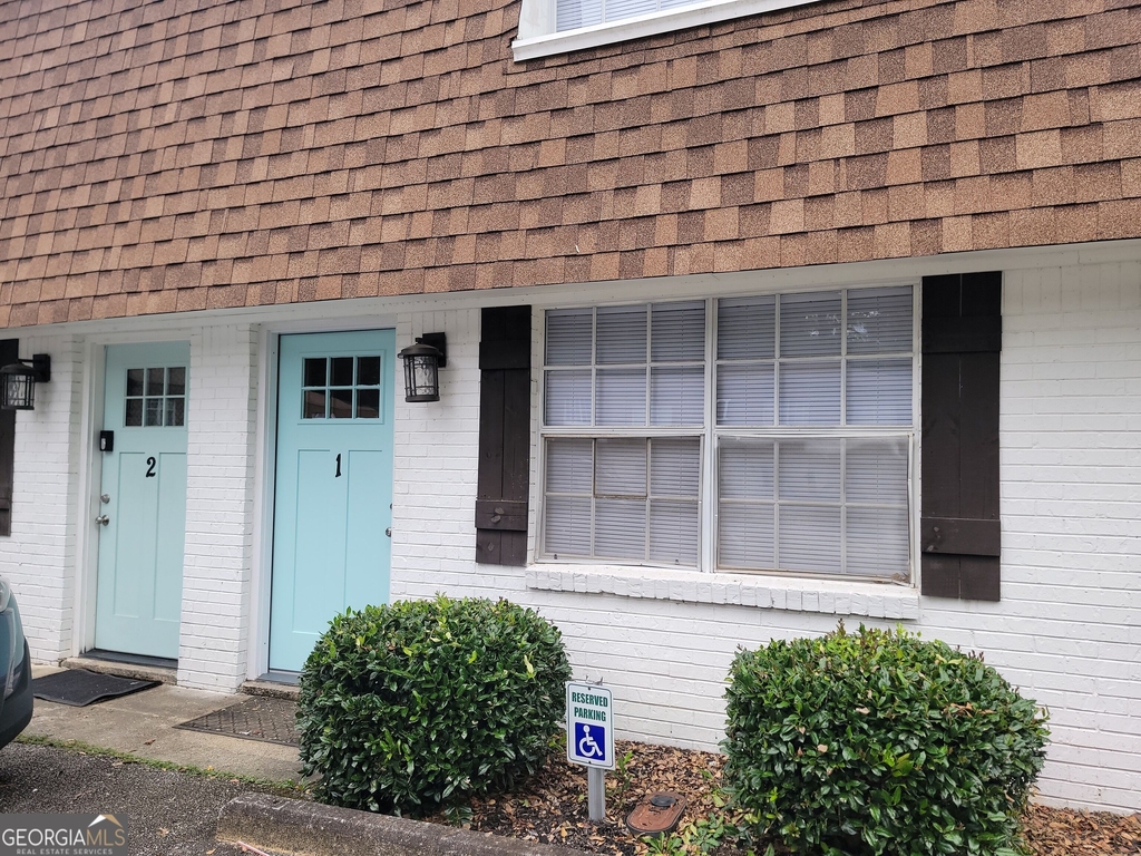 625 Coleman Street - Photo 0