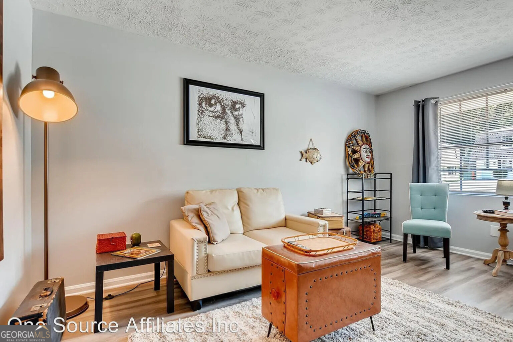 625 Coleman Street - Photo 3