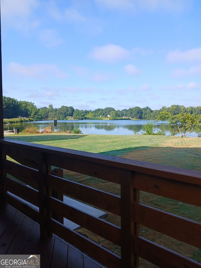 245 Lakeview Drive - Photo 21