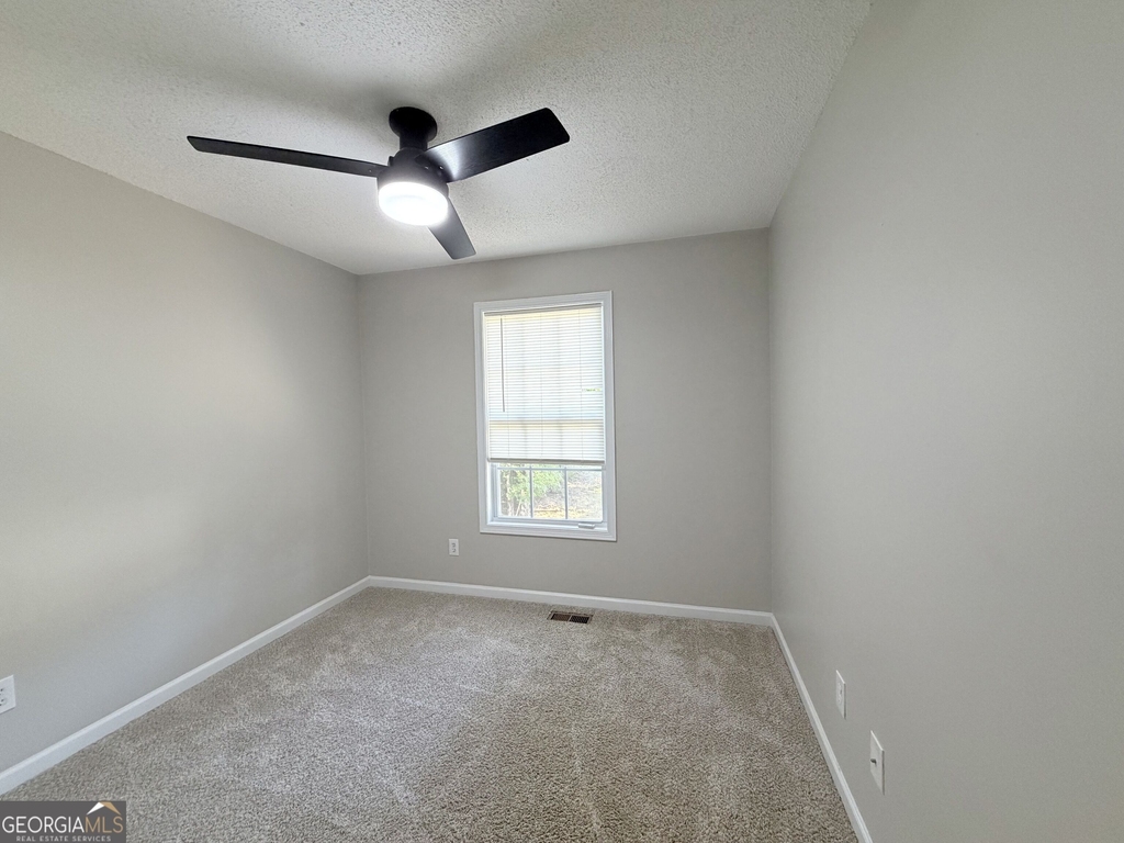 11 Woodvine Court - Photo 14