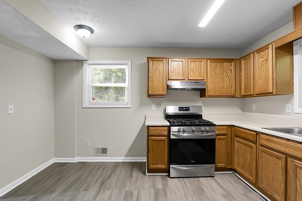 1229 Creek Forest Court Nw - Photo 10