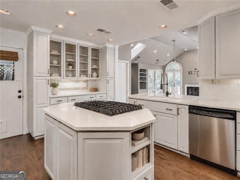 4601 Club Circle Ne - Photo 19