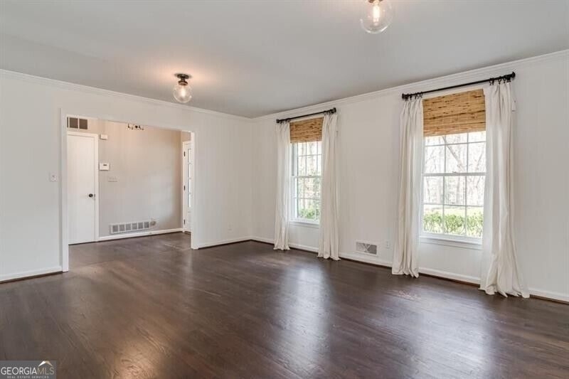 4601 Club Circle Ne - Photo 7