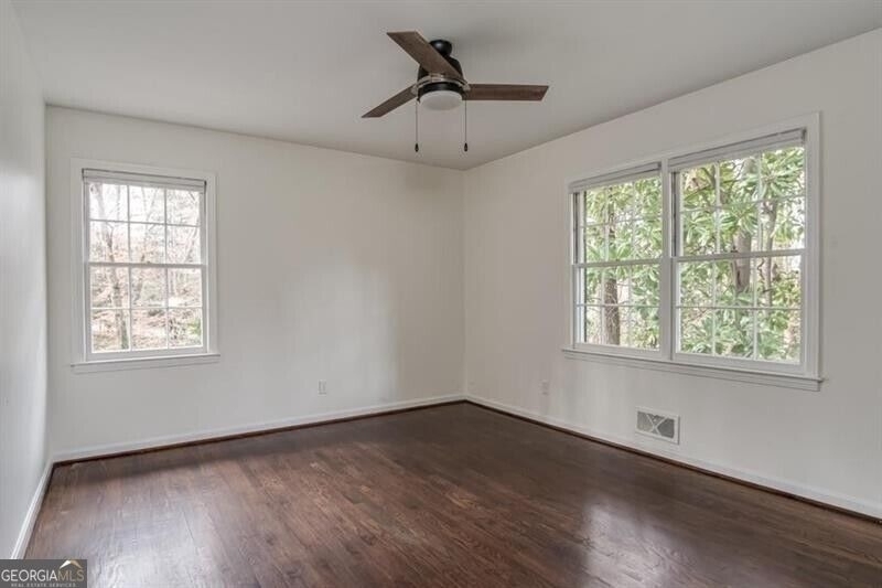 4601 Club Circle Ne - Photo 30