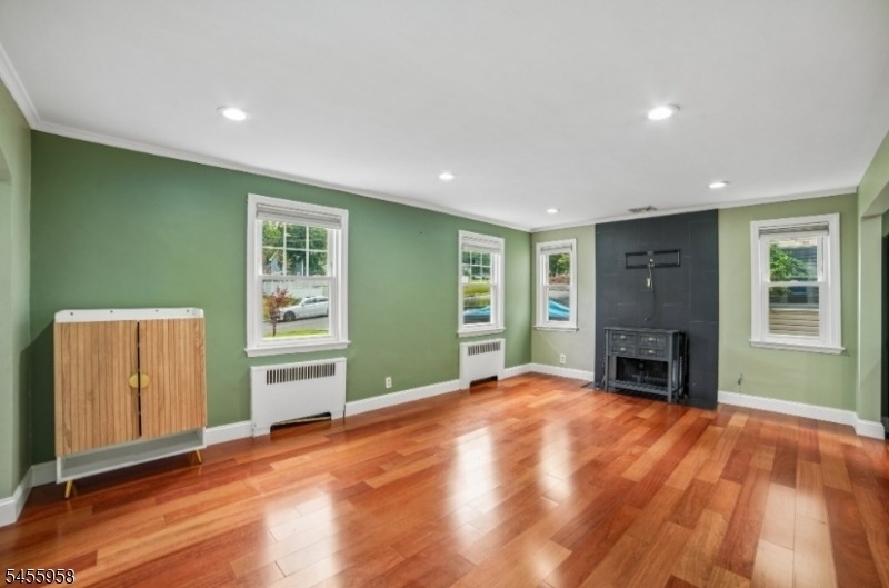47 W Lawn Rd - Photo 5