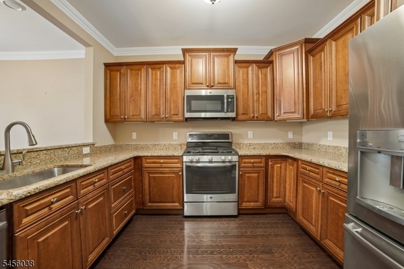 4108 Hoover Ln - Photo 4