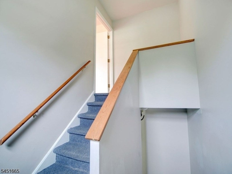 237 N 8th St - Photo 1
