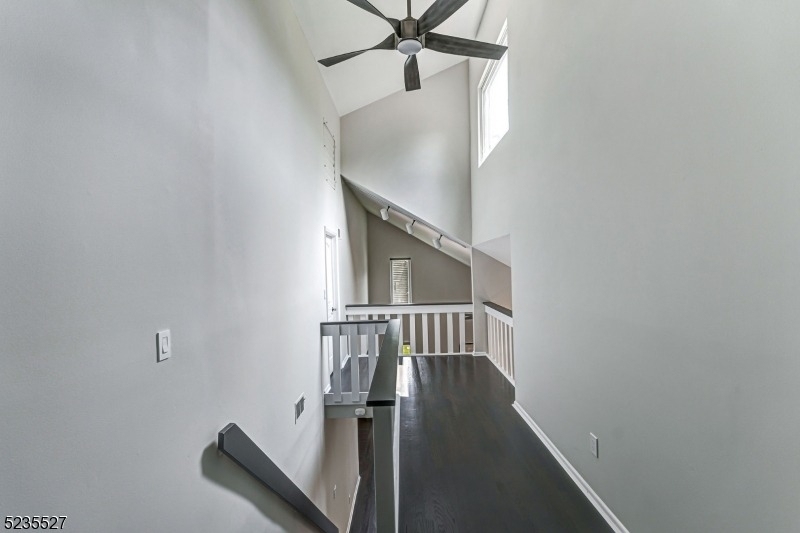33 Highmount Ave - Photo 16