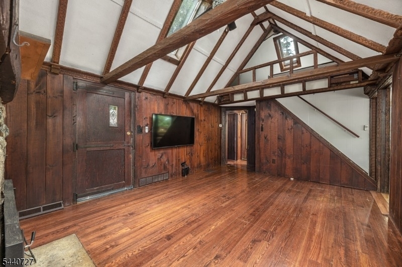 78 Woodlawn Rd - Photo 9
