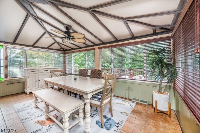 78 Woodlawn Rd - Photo 10