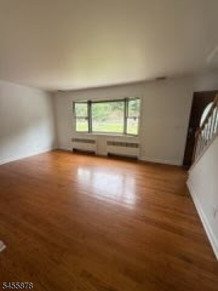 533 Ramapo Valley Rd - Photo 3