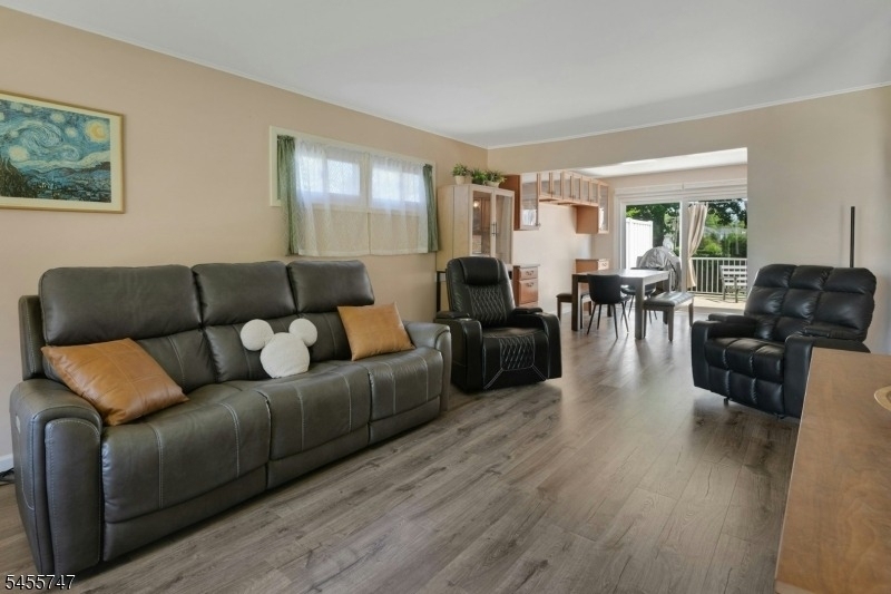15 Maxine Dr - Photo 5