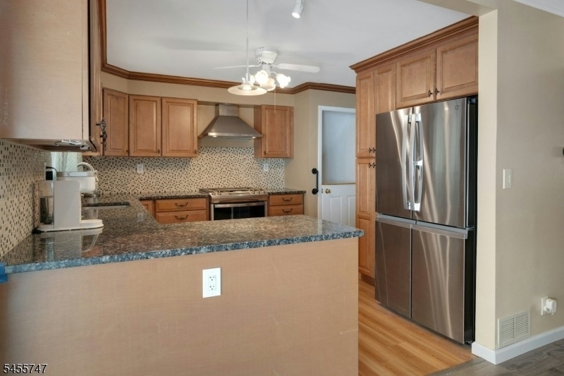 15 Maxine Dr - Photo 8