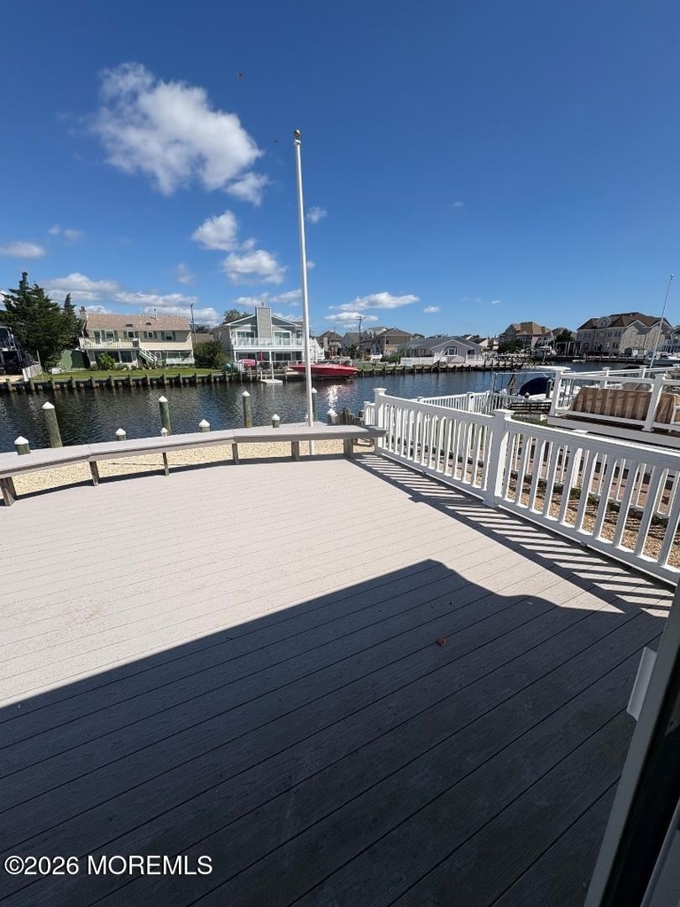 3248 Beachview Drive - Photo 14