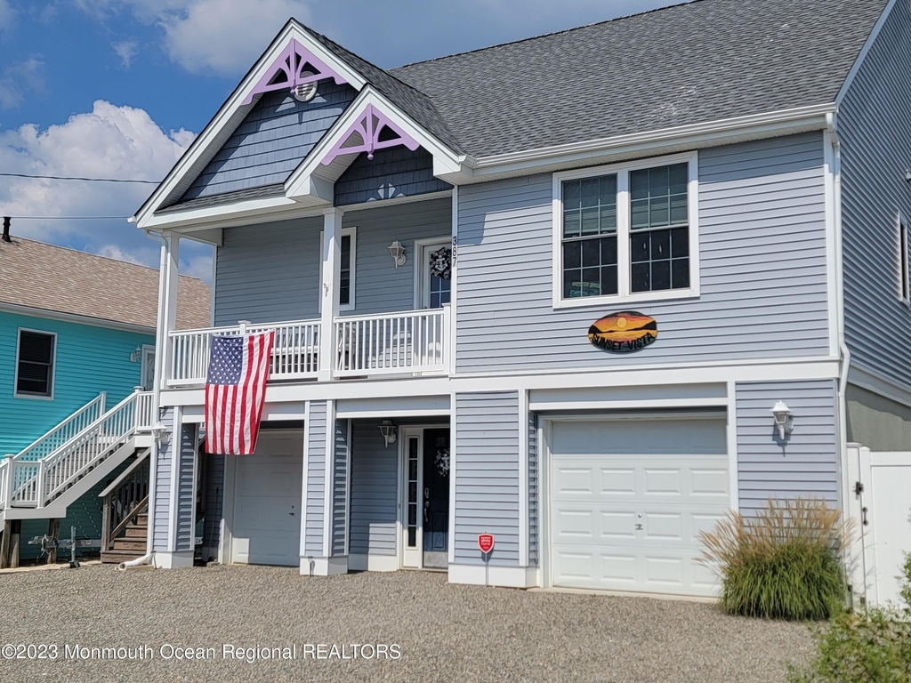387 Kingfisher Road - Photo 1