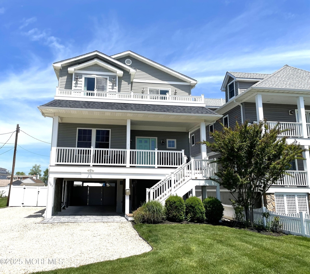 303 Central Avenue Avenue - Photo 0
