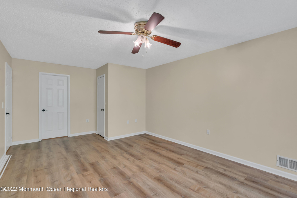 134 Whispering Oaks Way - Photo 26