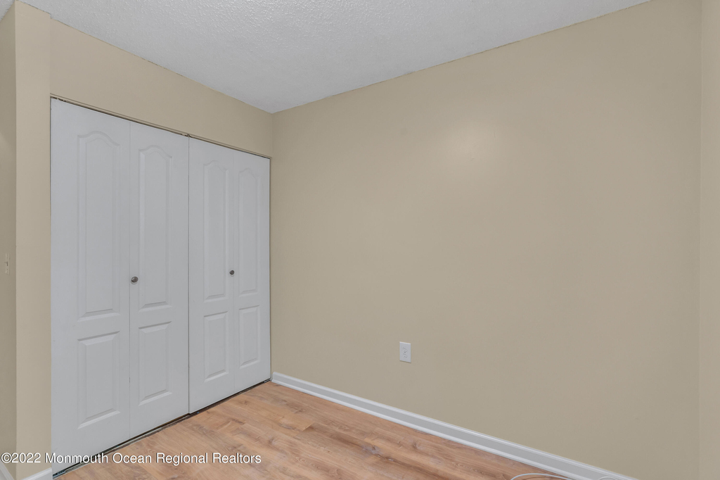 134 Whispering Oaks Way - Photo 18