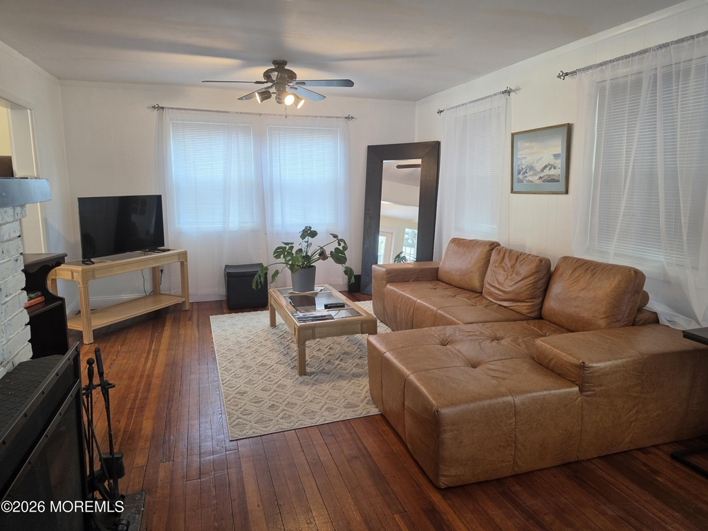 1305 4th Avenue - Photo 6