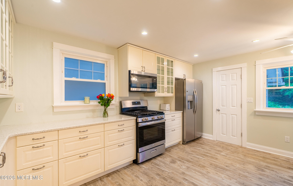 1305 4th Avenue - Photo 12