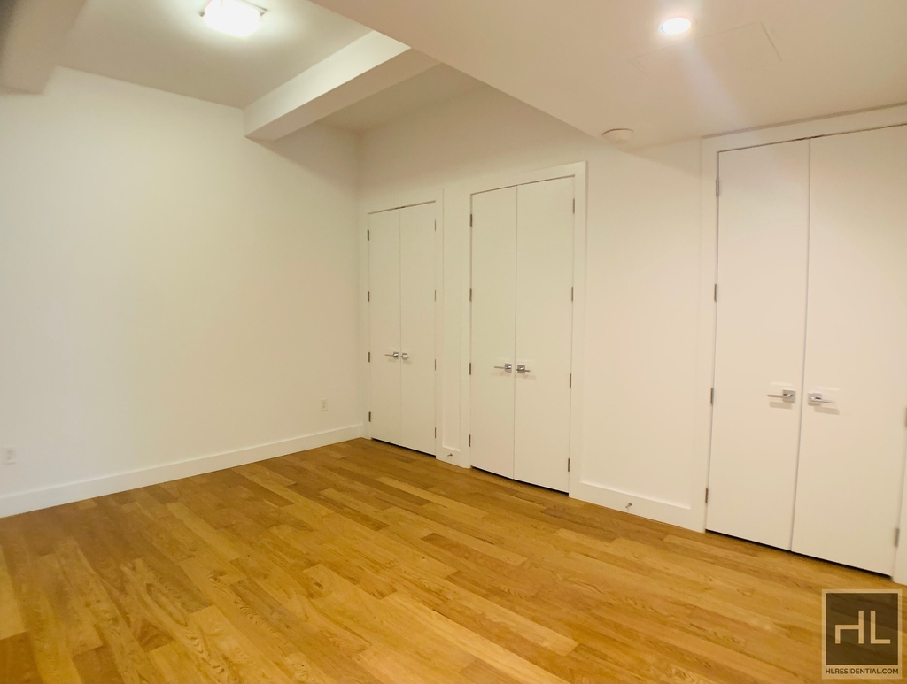 Park Place - Photo 6