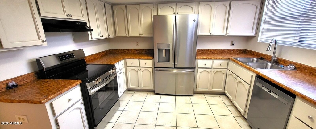 2117 W Missouri Avenue - Photo 3