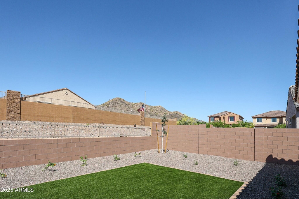 7126 W Bent Tree Drive - Photo 21