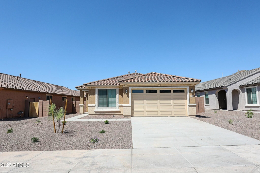 7126 W Bent Tree Drive - Photo 0