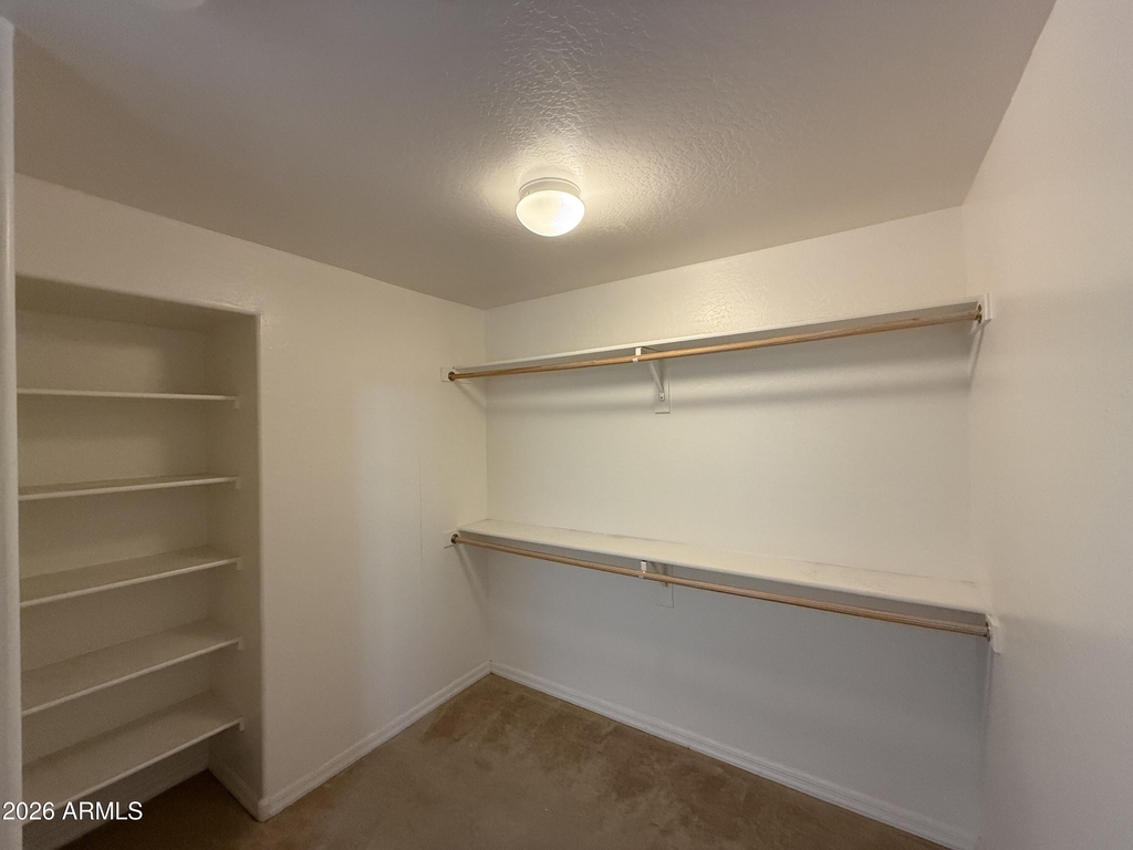 1670 E Elgin Street - Photo 14