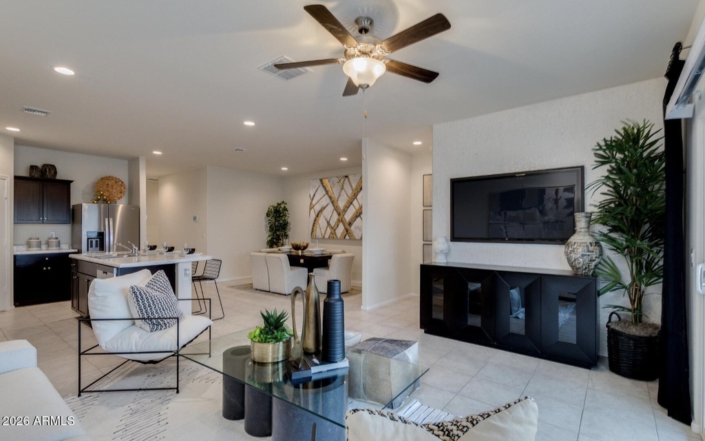 1319 W Raymond Avenue - Photo 13