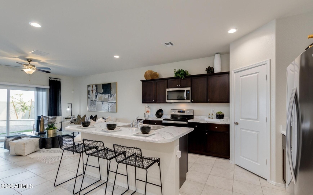 1319 W Raymond Avenue - Photo 9