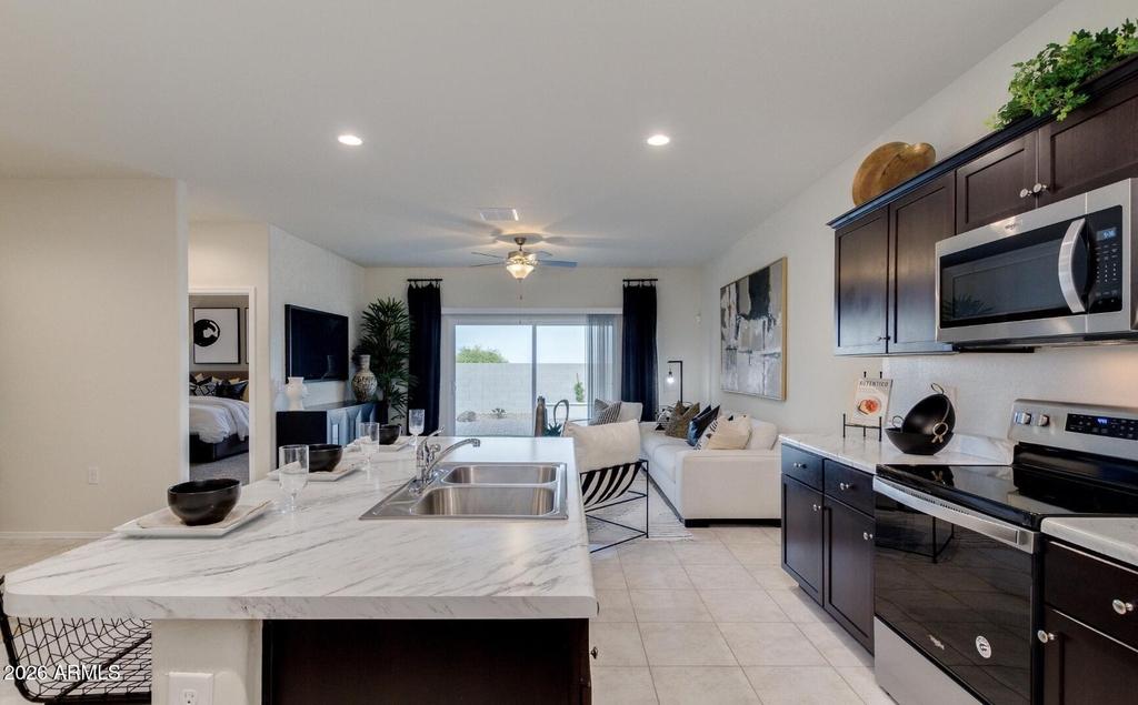1319 W Raymond Avenue - Photo 10