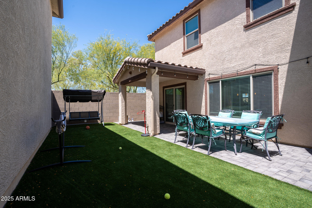 16425 W Latham Street - Photo 30