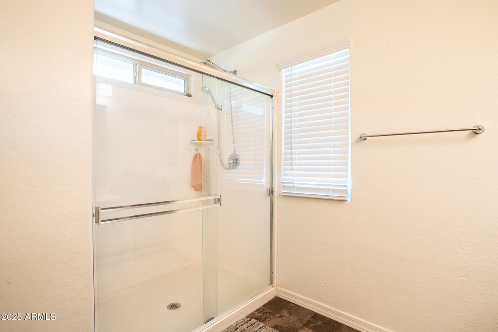 16425 W Latham Street - Photo 24