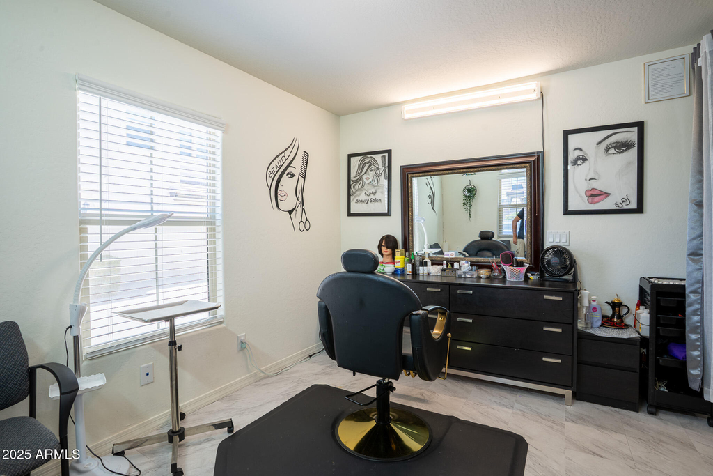 16425 W Latham Street - Photo 12