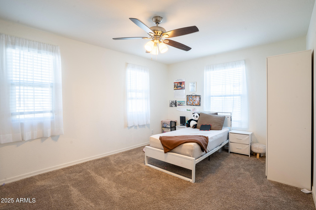16425 W Latham Street - Photo 14