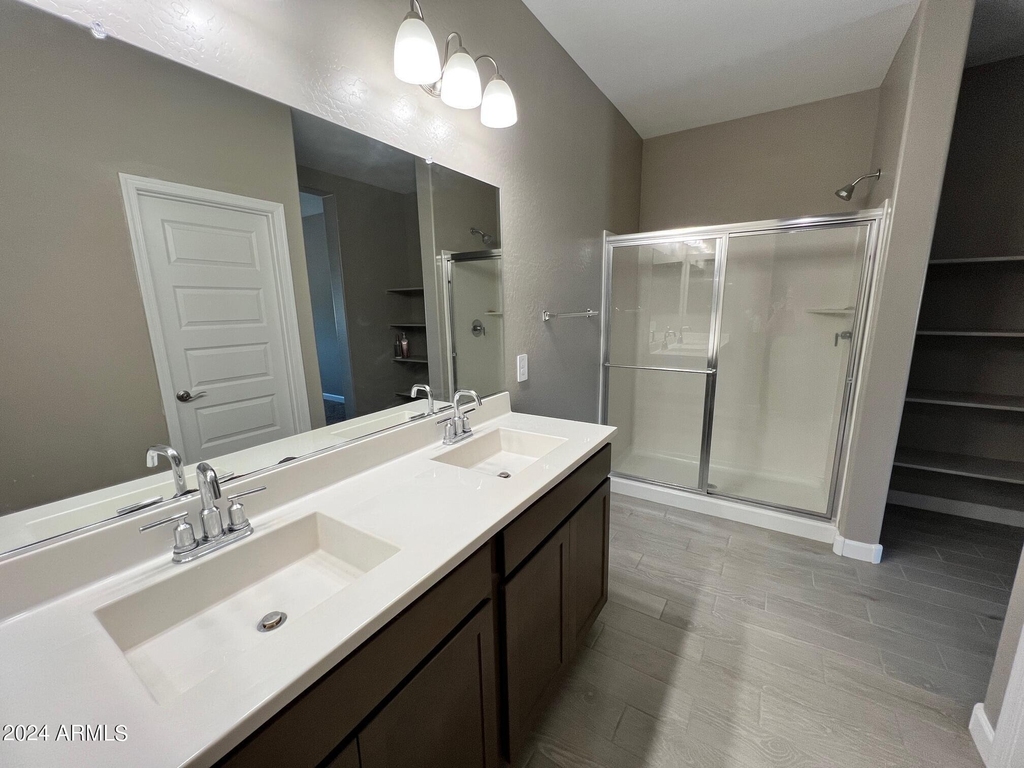 10424 S 54th Lane - Photo 29