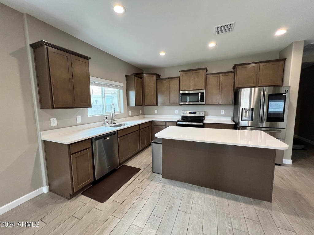 10424 S 54th Lane - Photo 16