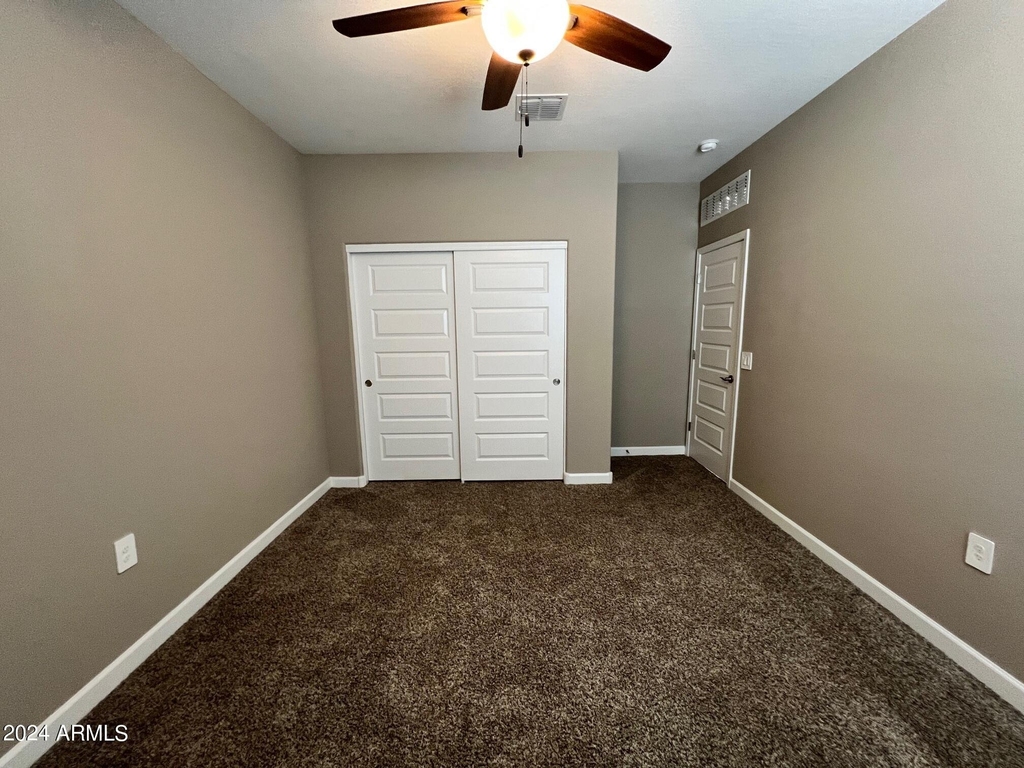 10424 S 54th Lane - Photo 39