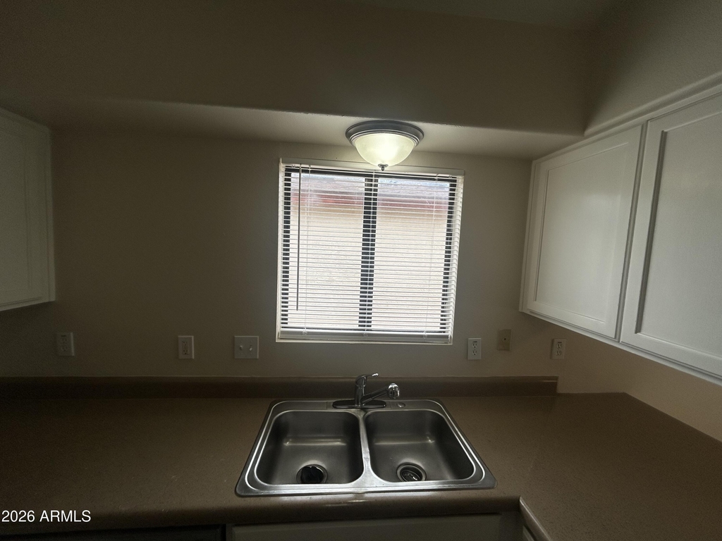 11134 N 82nd Drive - Photo 13