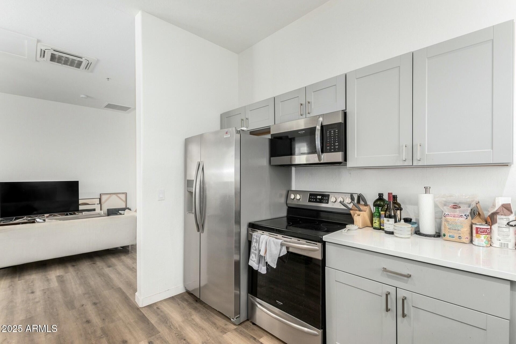 509 W Mcdowell Road - Photo 3