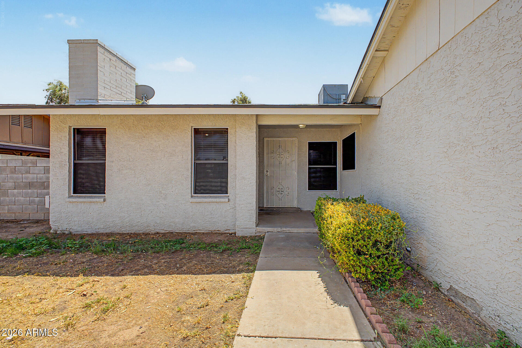 5527 W Cortez Street - Photo 2