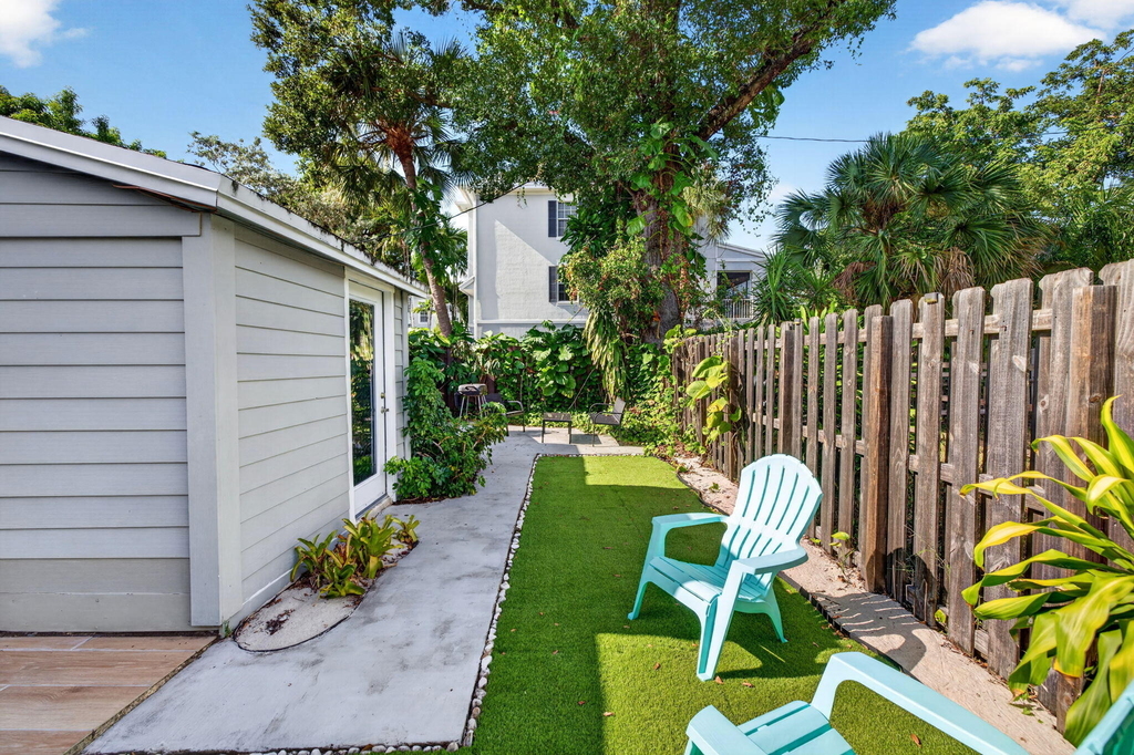 2702 Ne 9th Avenue - Photo 18