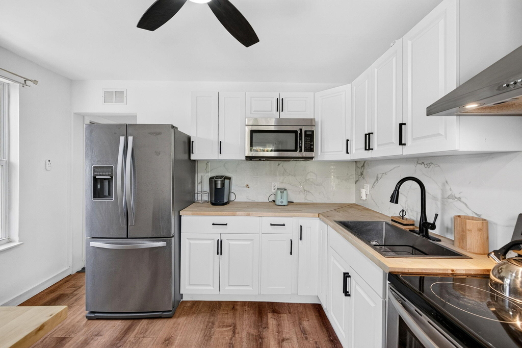 2702 Ne 9th Avenue - Photo 8