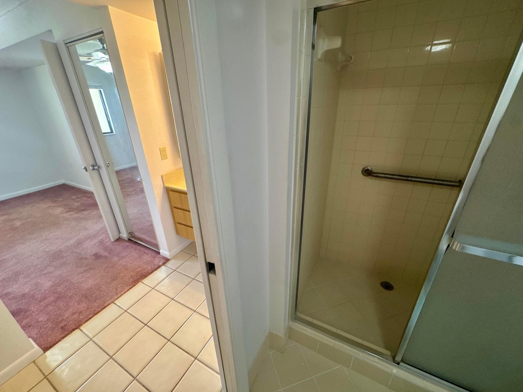 601 Seafarer Circle - Photo 18
