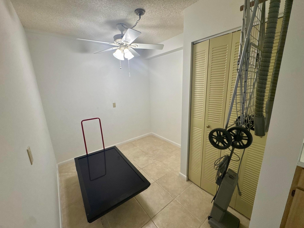 601 Seafarer Circle - Photo 23