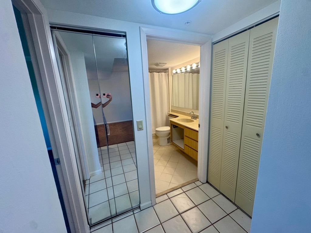 601 Seafarer Circle - Photo 3