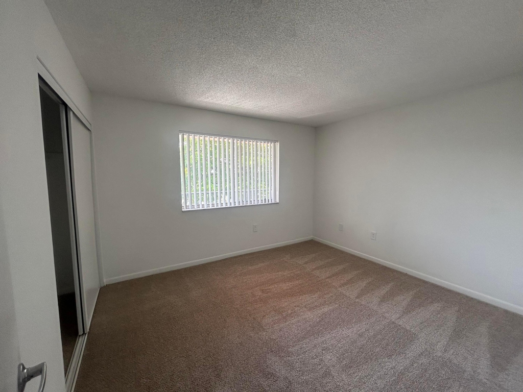 4108 N Pine Island Road - Photo 19